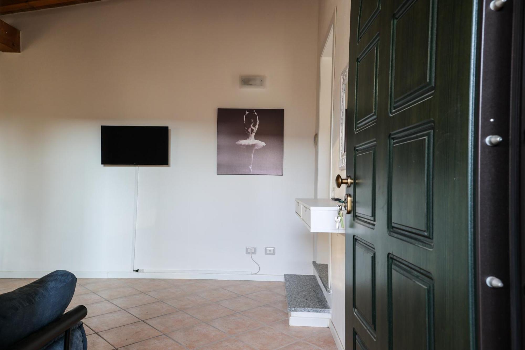 オレッジョLa Casa Di Rosyアパートメント エクステリア 写真
